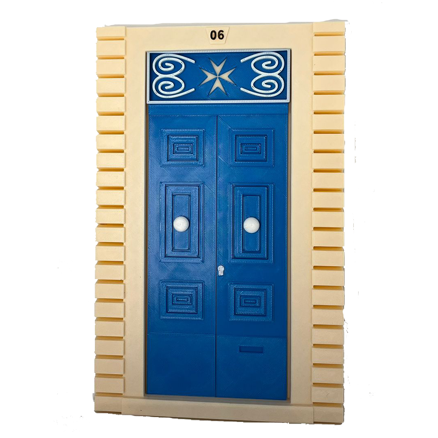 Maltese Door Deco
