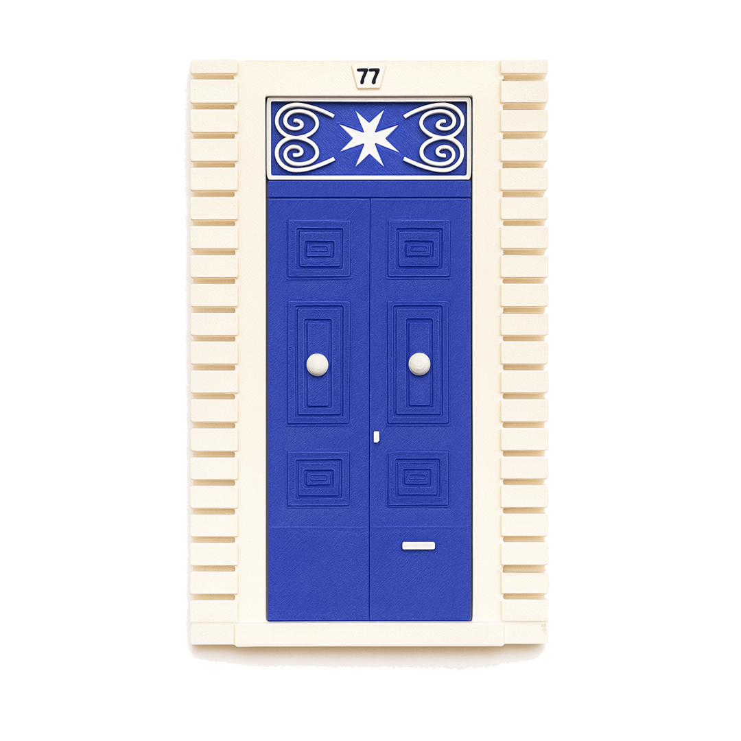 Maltese Door Deco