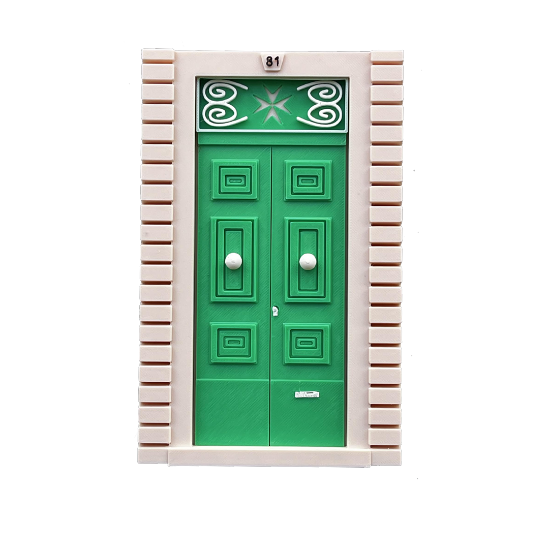 Maltese Door Deco