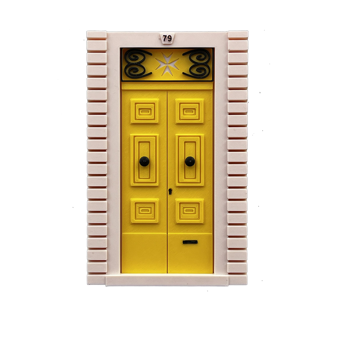 Maltese Door Deco